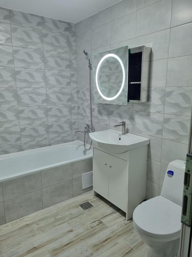 Luxurious Apartment With 3 Rooms And 2 Bathrooms In Corabia Exterior photo